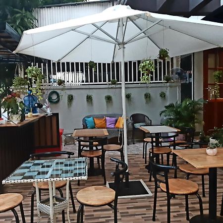Lalune Hotel Phnompen Kültér fotó
