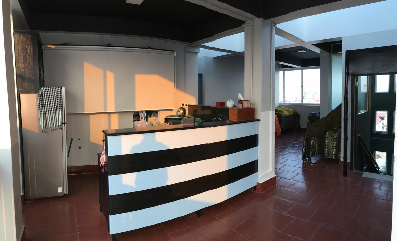 Lalune Hotel Phnompen Kültér fotó